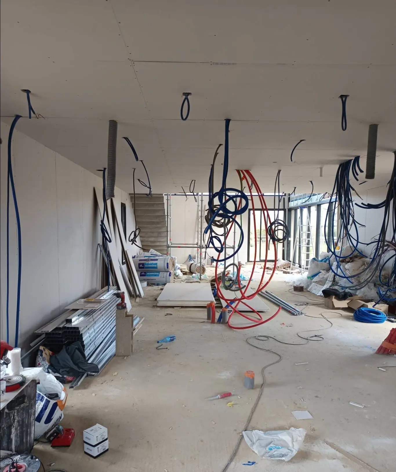 Installation électrique complète sur un chantier neuf